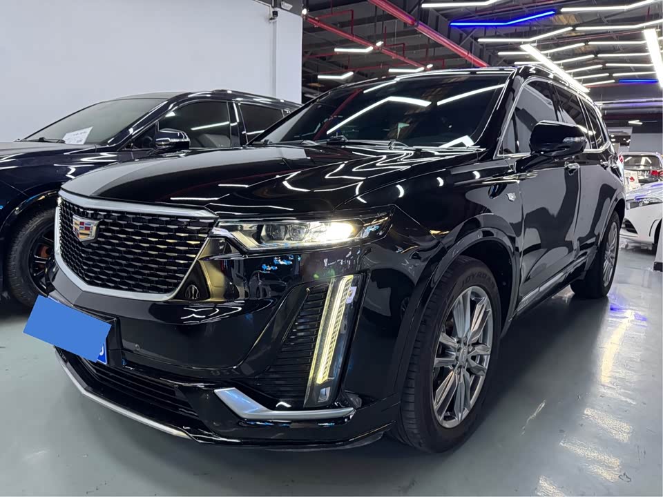 Cadillac XT6