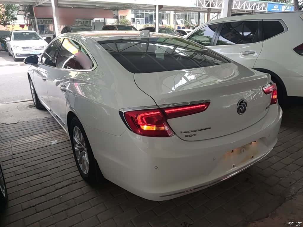 Buick LaCrosse, 2017 все фото