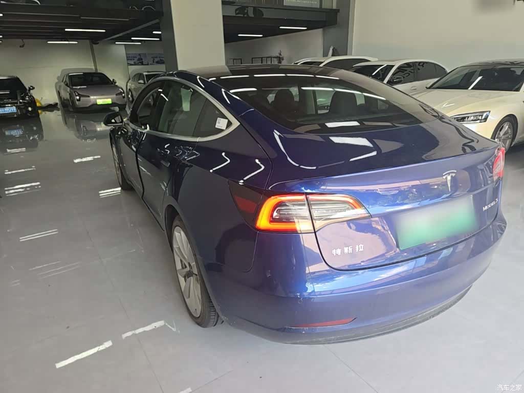Tesla Model 3, 2020 все фото