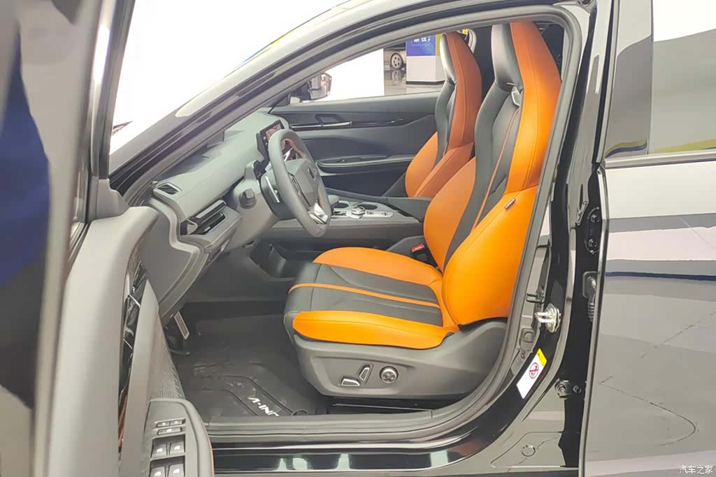 Changan UNI-V, 2024 9