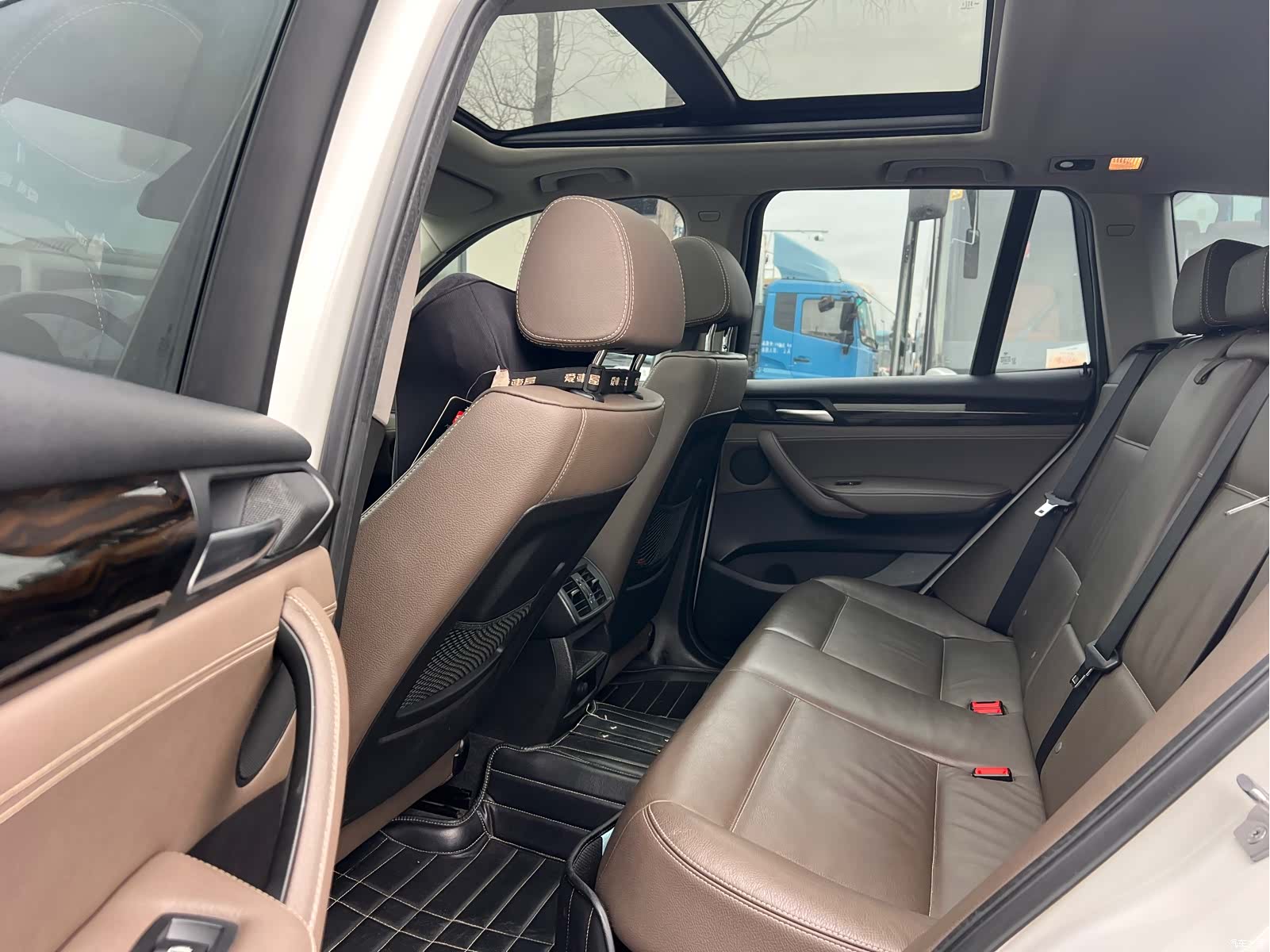 BMW X3, 2014 7