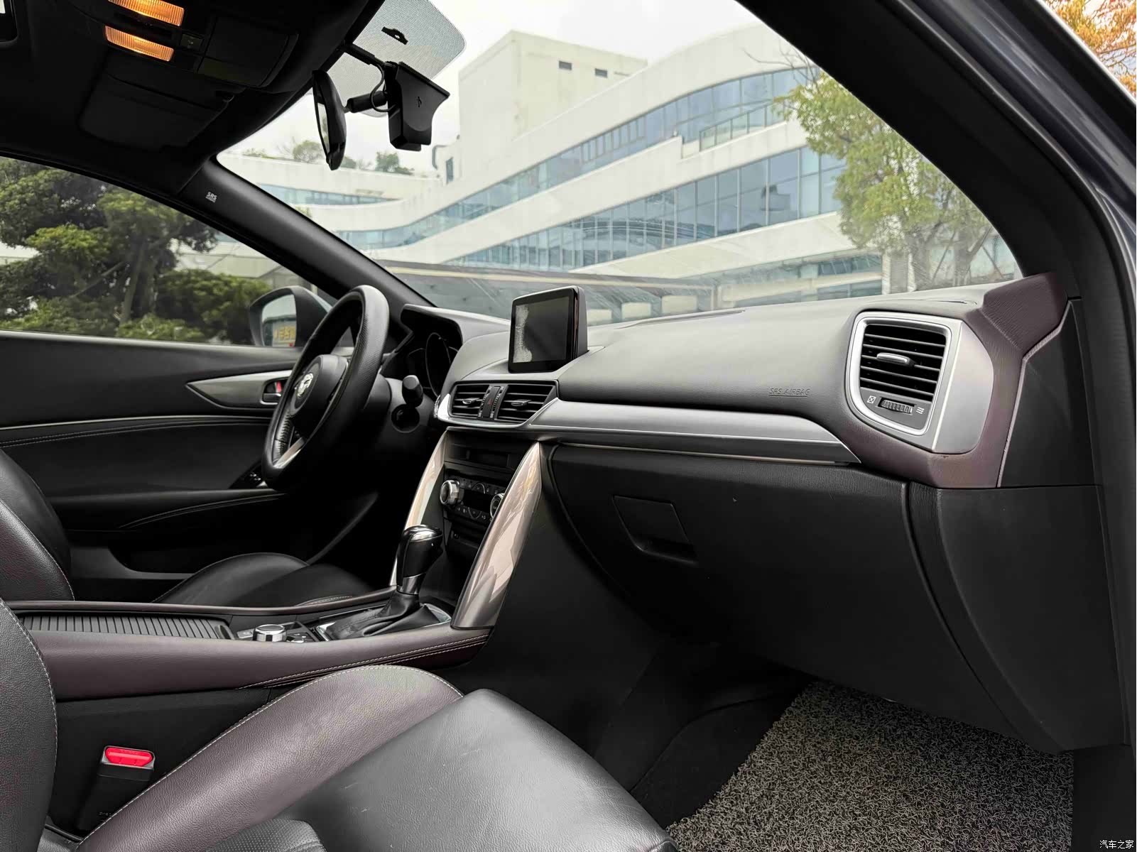 Mazda CX-4, 2019 9