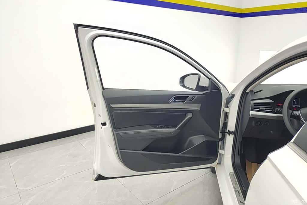 Volkswagen Lavida, 2020 7