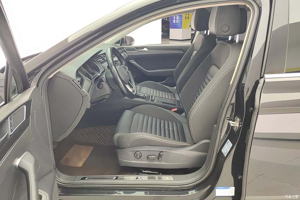 Volkswagen Magotan, 2021 9