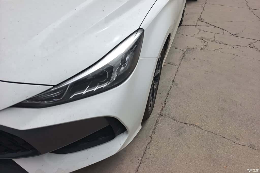 MG MG5, 2024 все фото