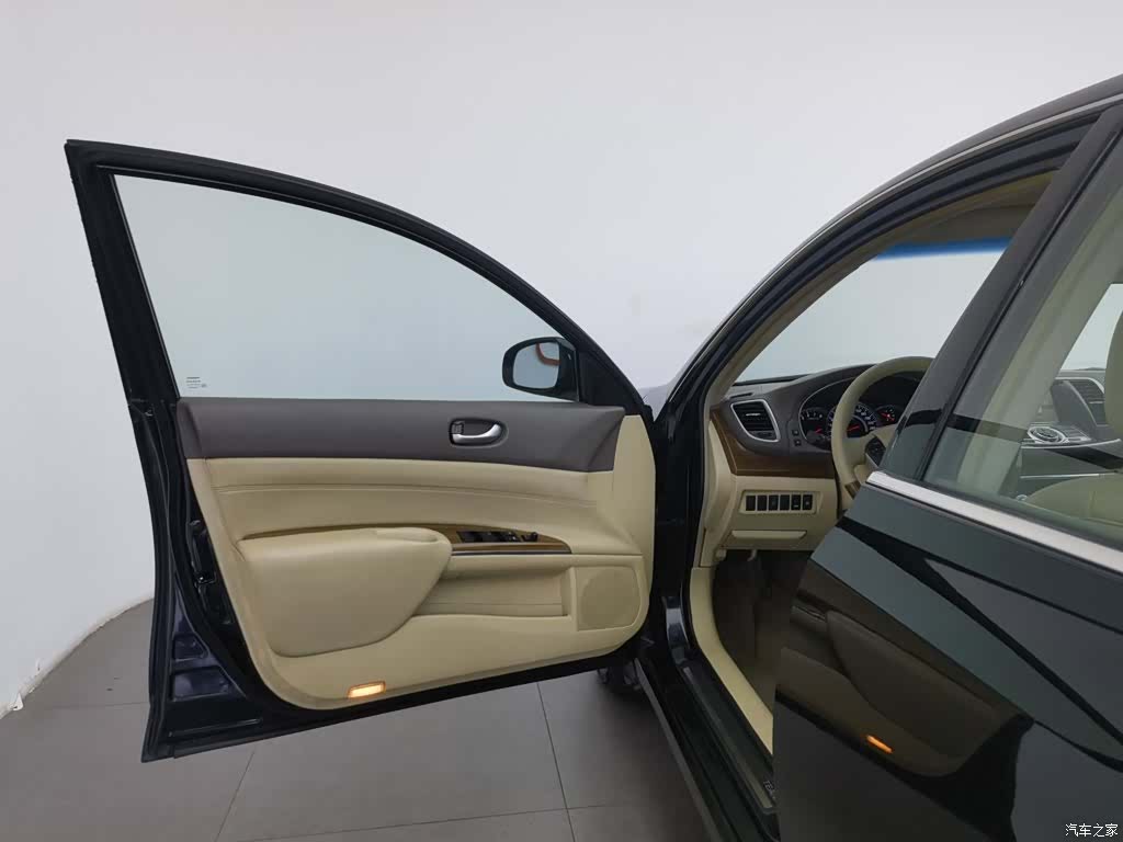 Nissan Teana, 2012 8