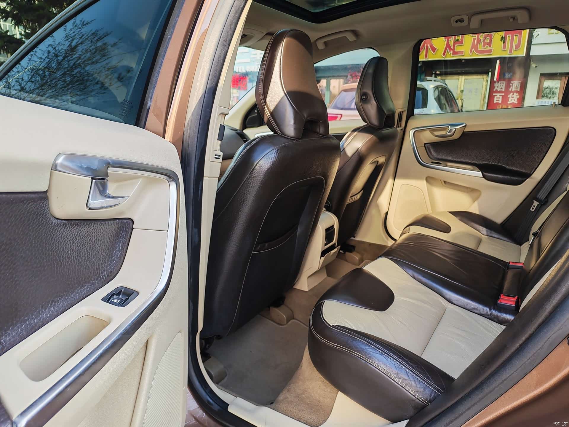 Volvo XC60, 2010 9