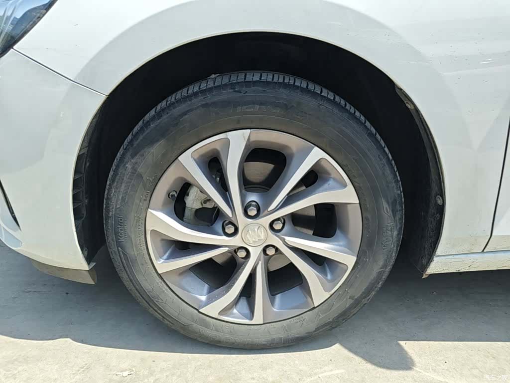 Buick Verano, 2023 25