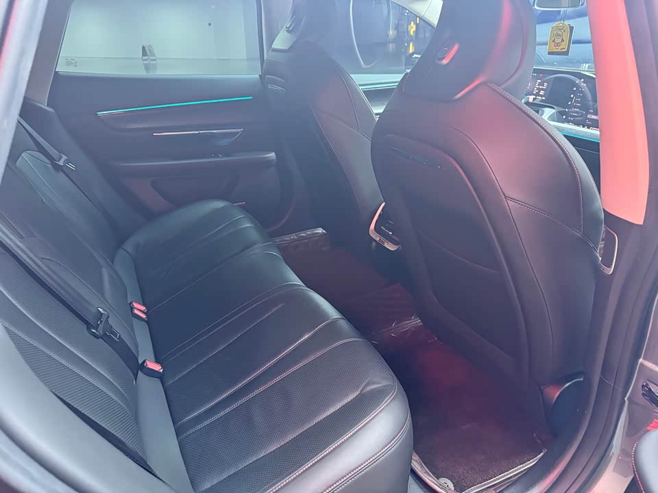 XPENG P7 XPENG P7
