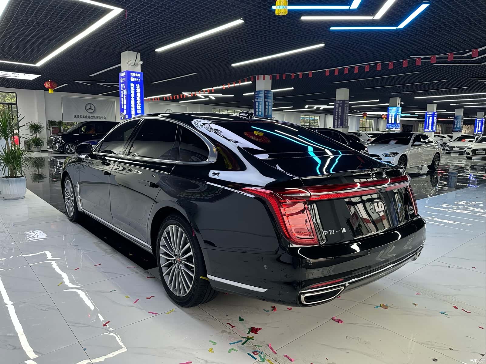 Hongqi H9, 2022 7