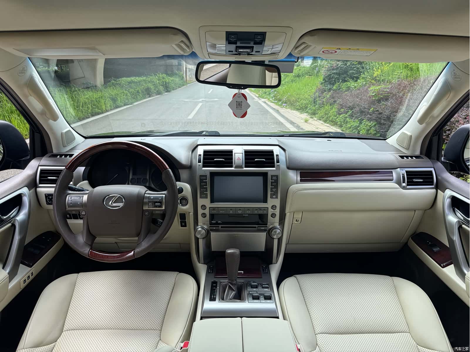 Lexus GX, 2012 4