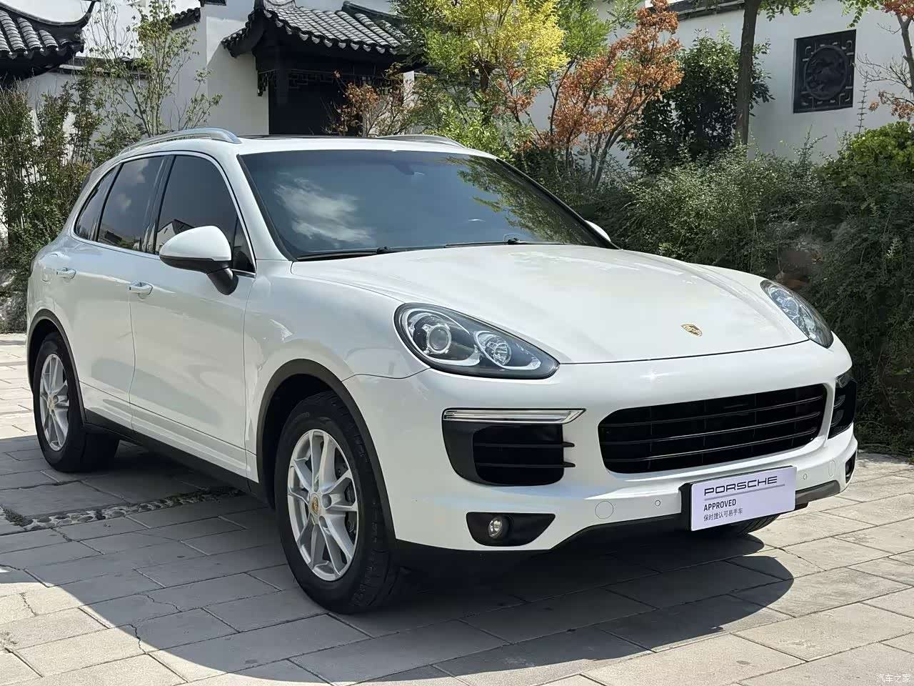 Porsche Cayenne, 2015 3