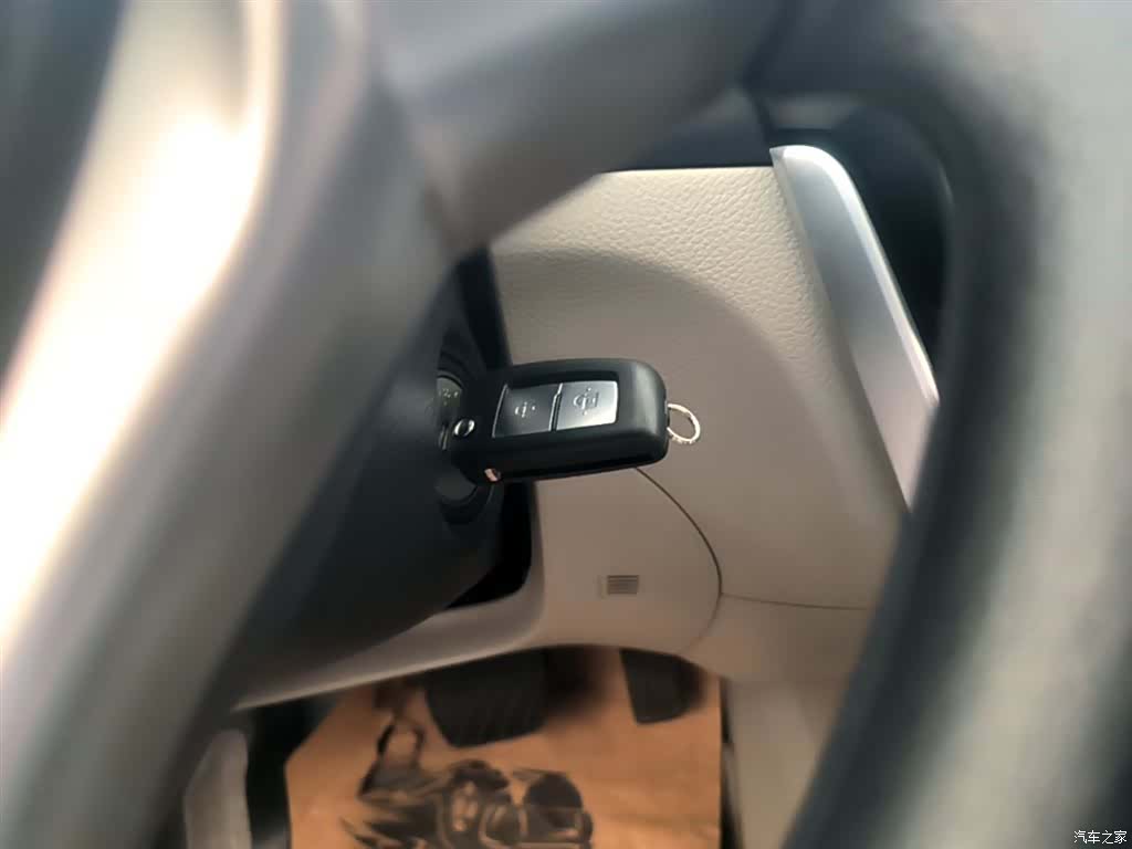 Nissan Tiida, 2016 9