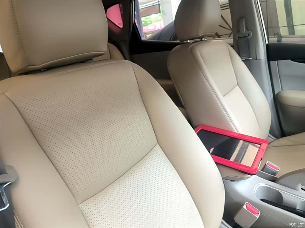 Nissan Tiida, 2016 25