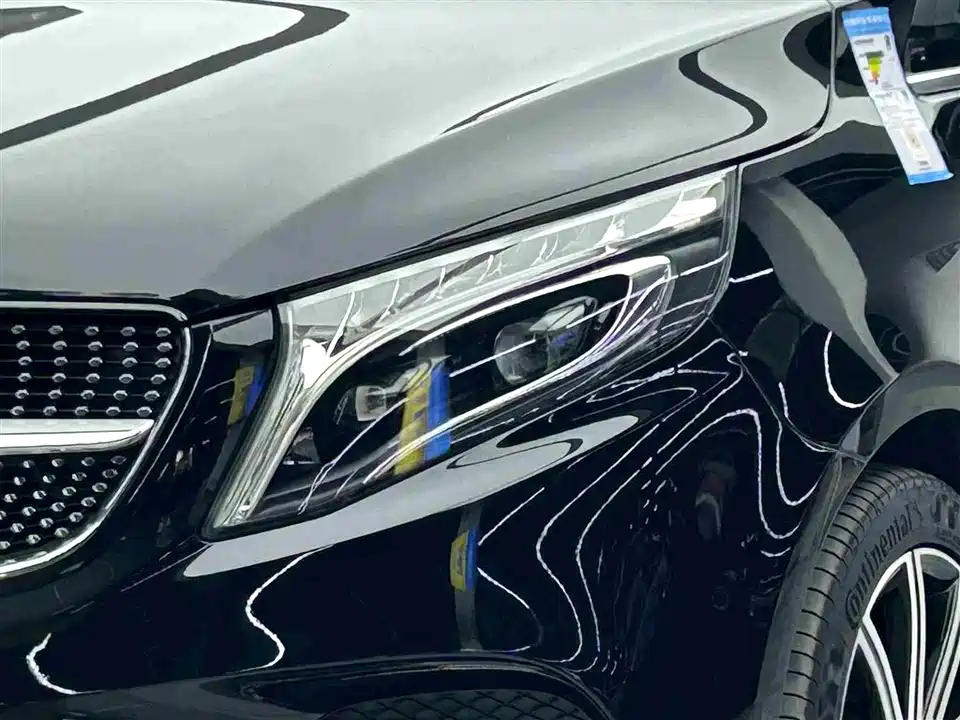 Mercedes-Benz V-class Mercedes-Benz V-class