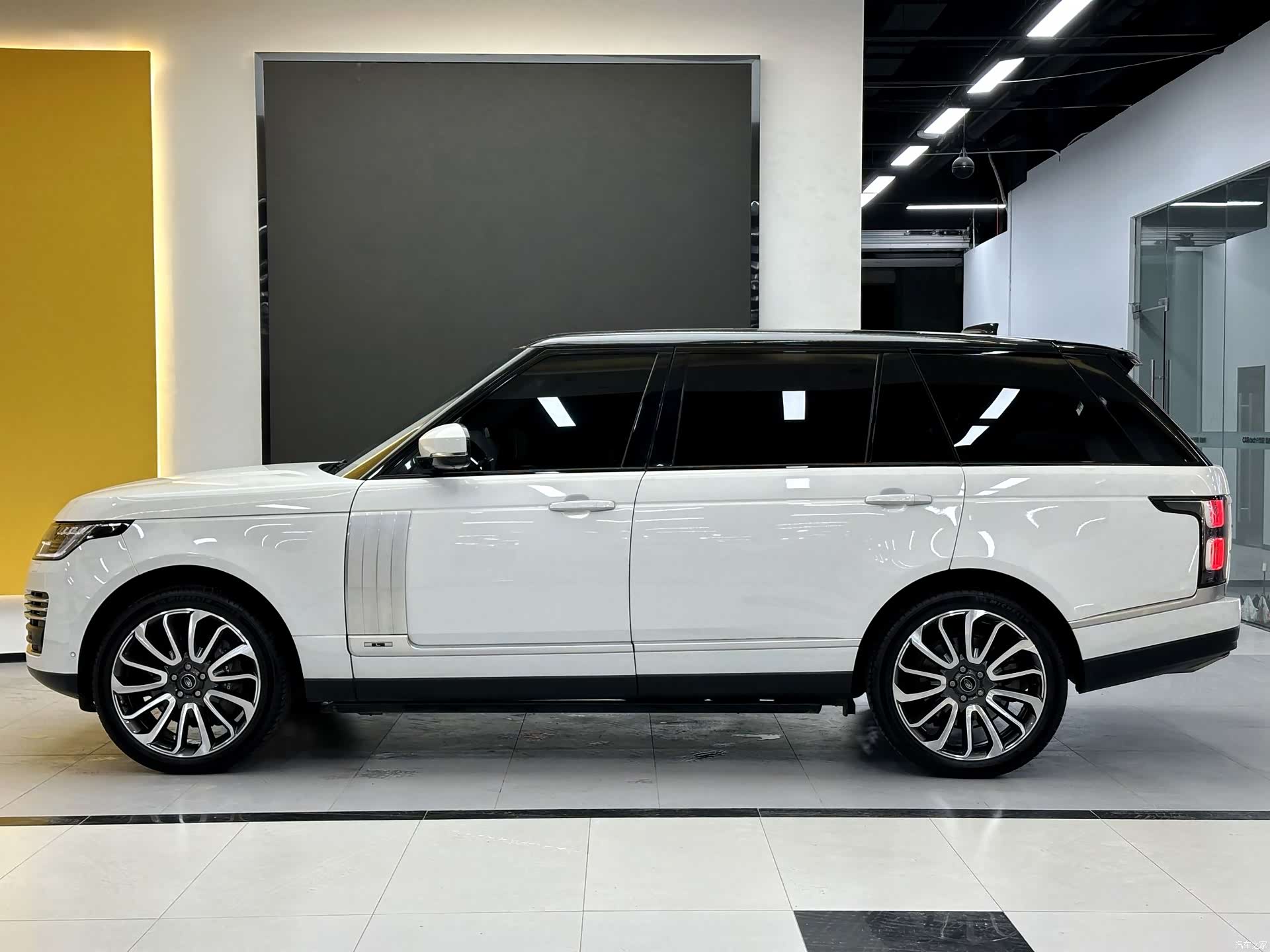 Land Rover Range Rover, 2022 4