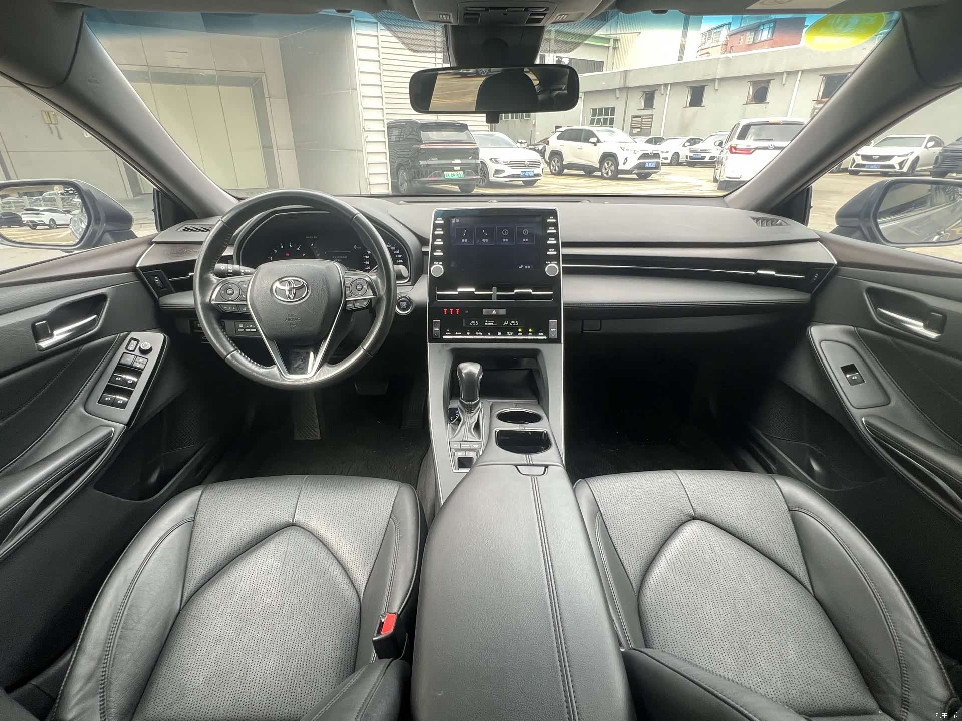 Toyota Avalon, 2022 11