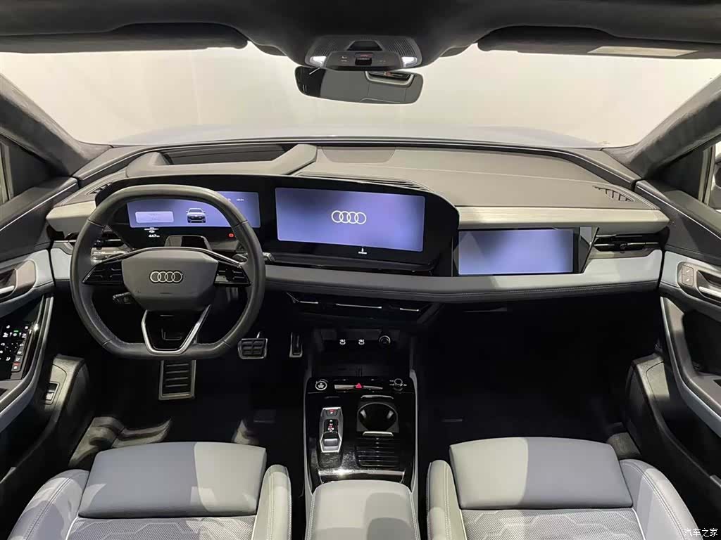 Audi e-tron, 2025 7