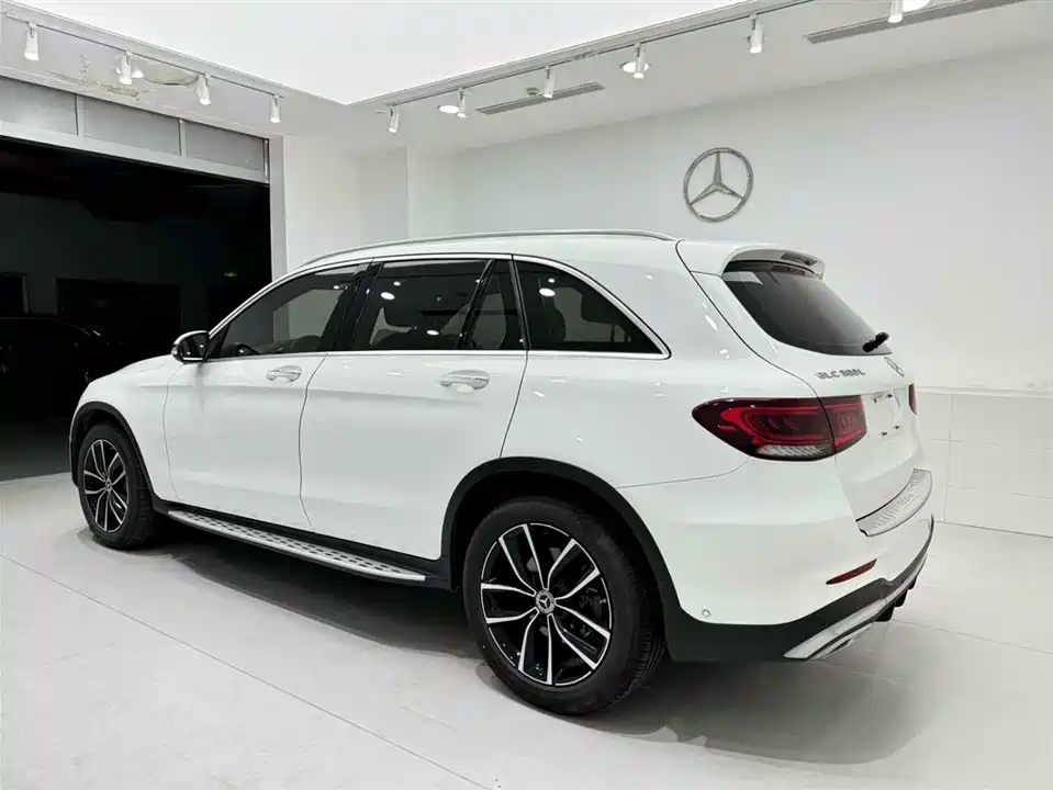 Mercedes-Benz GLC Mercedes-Benz GLC