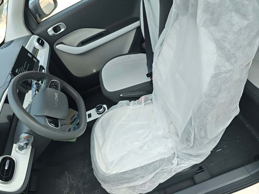 Geely Panda, 2026 15