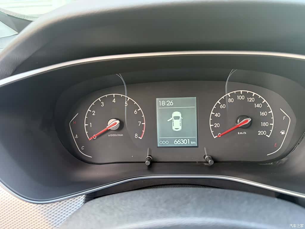 BAIC X3, 2020 13