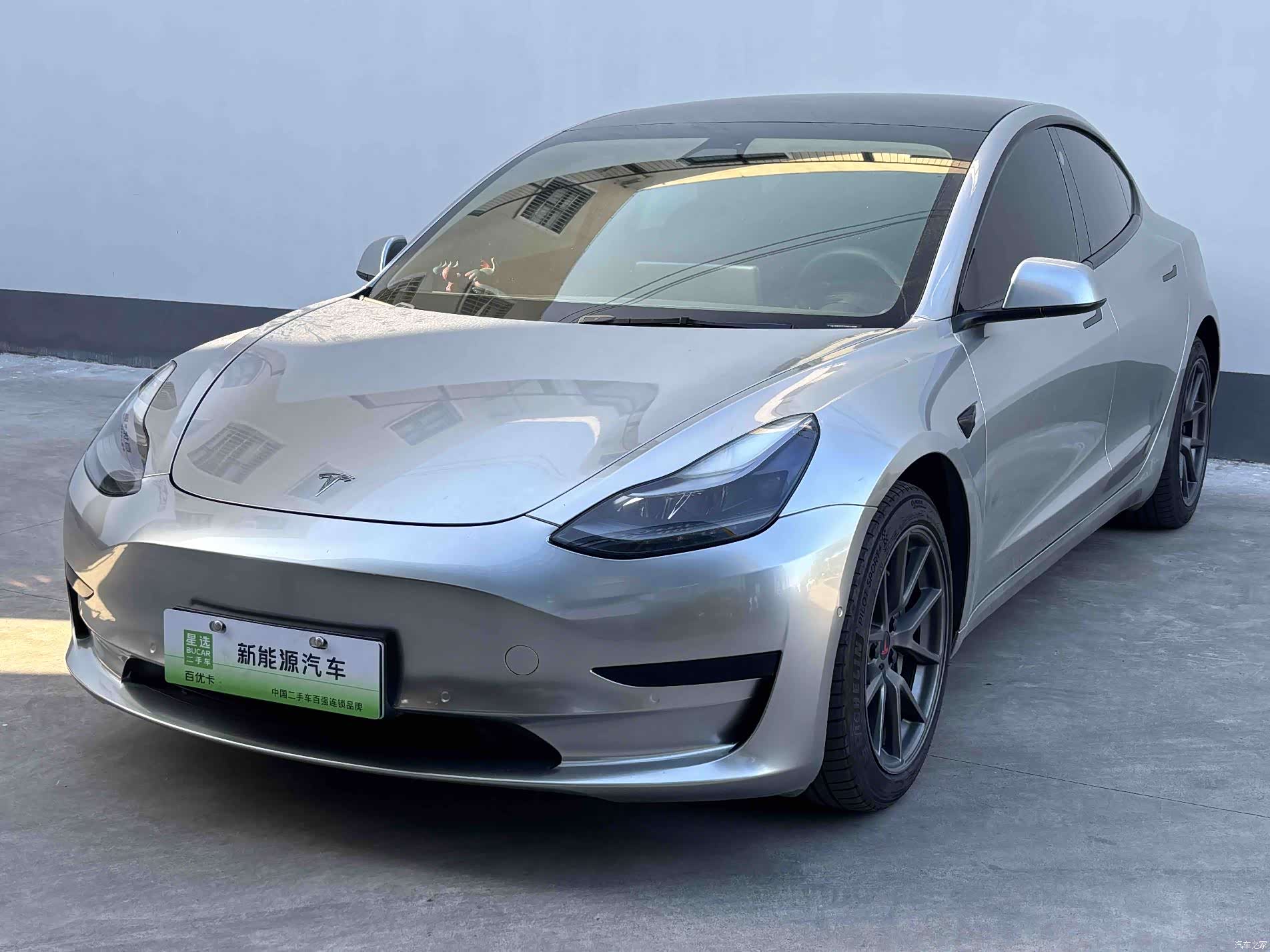 Tesla Model 3, 2021 1