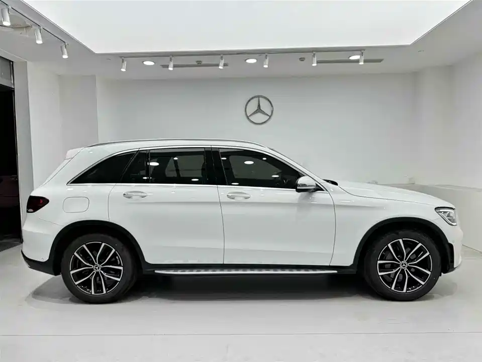 Mercedes-Benz GLC Mercedes-Benz GLC