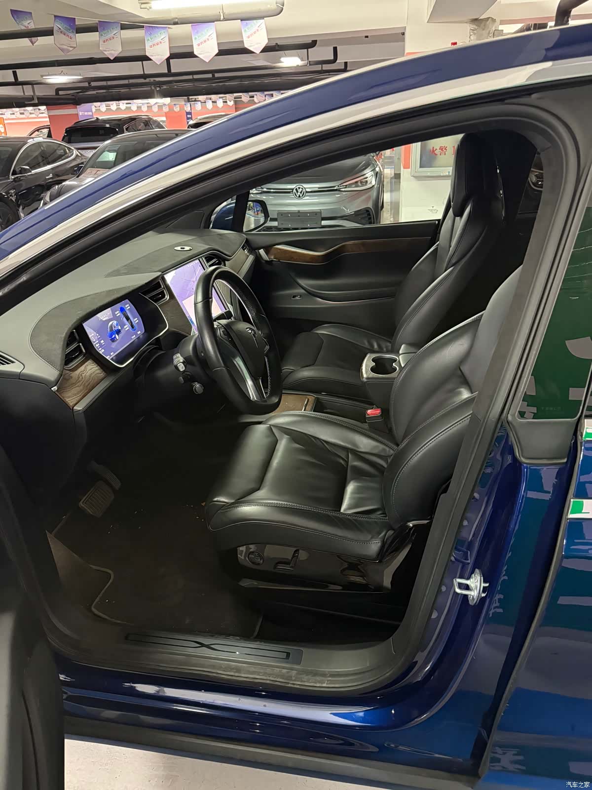Tesla Model X, 2017 все фото