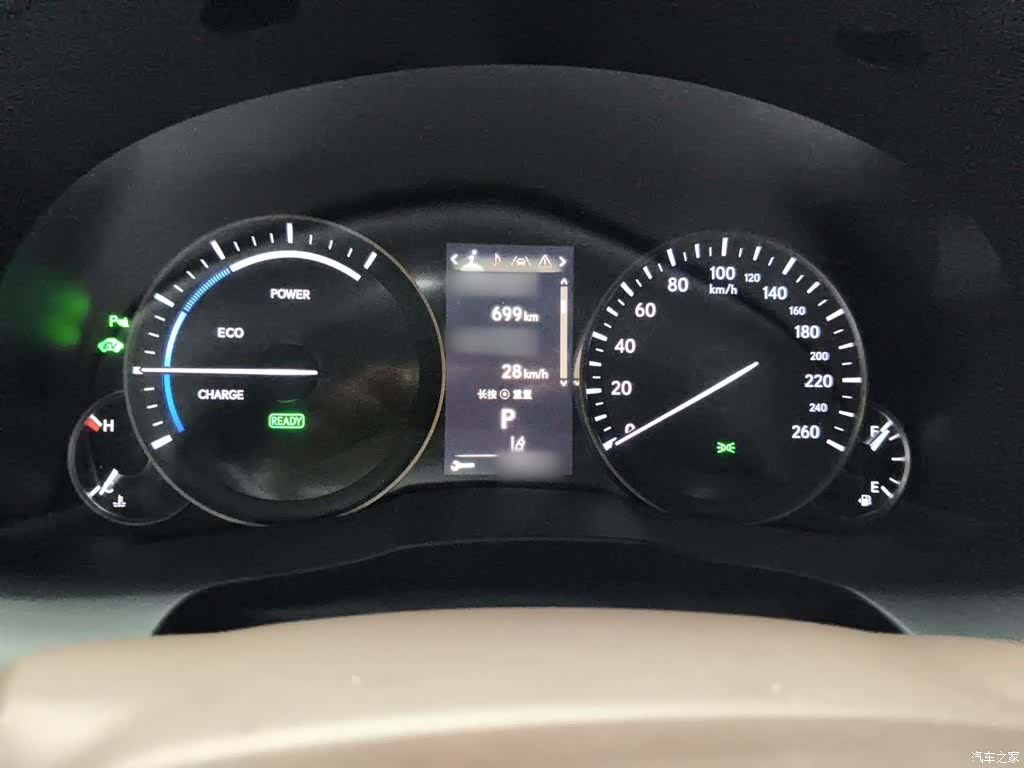 Lexus ES, 2016 4
