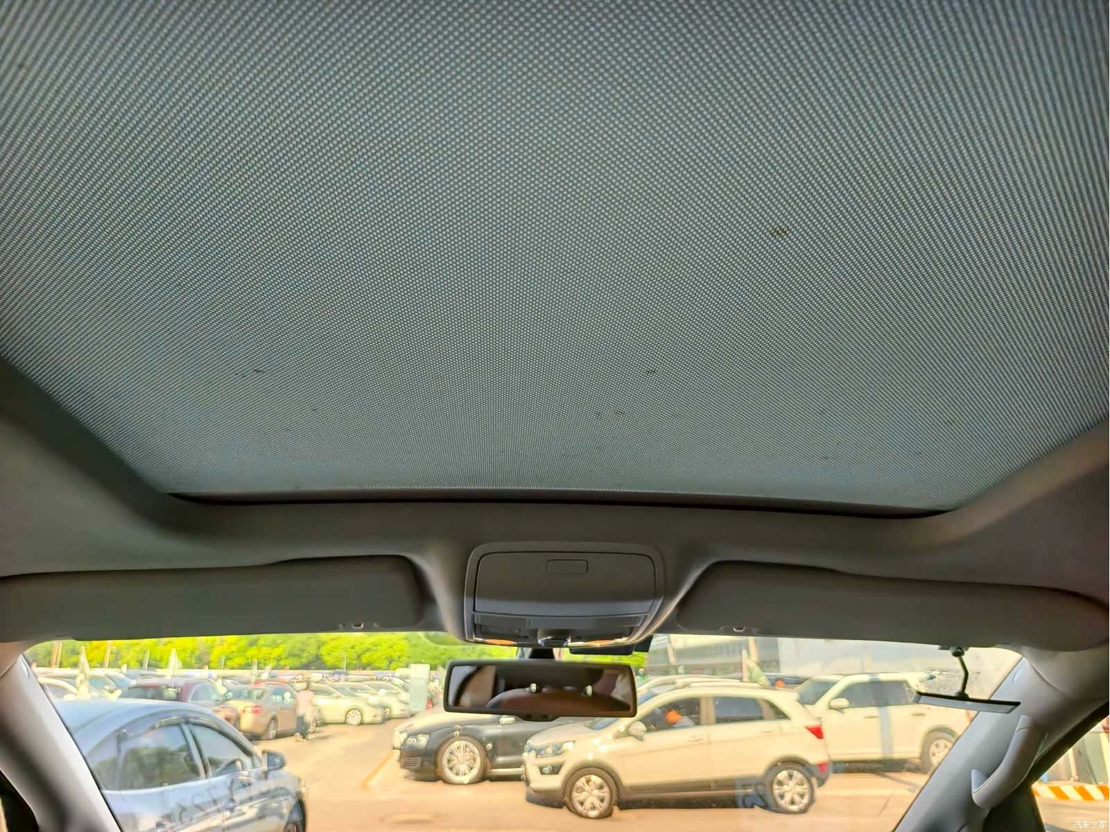 Volkswagen Xia, 2016 17