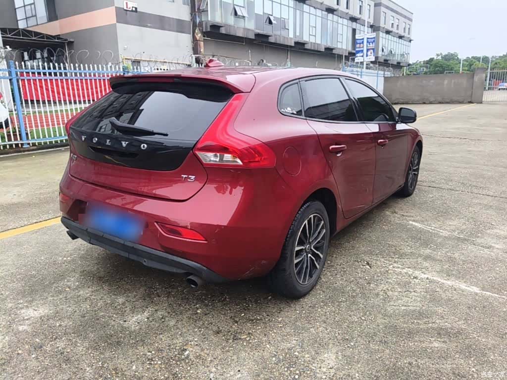 Volvo V40, 2017 7