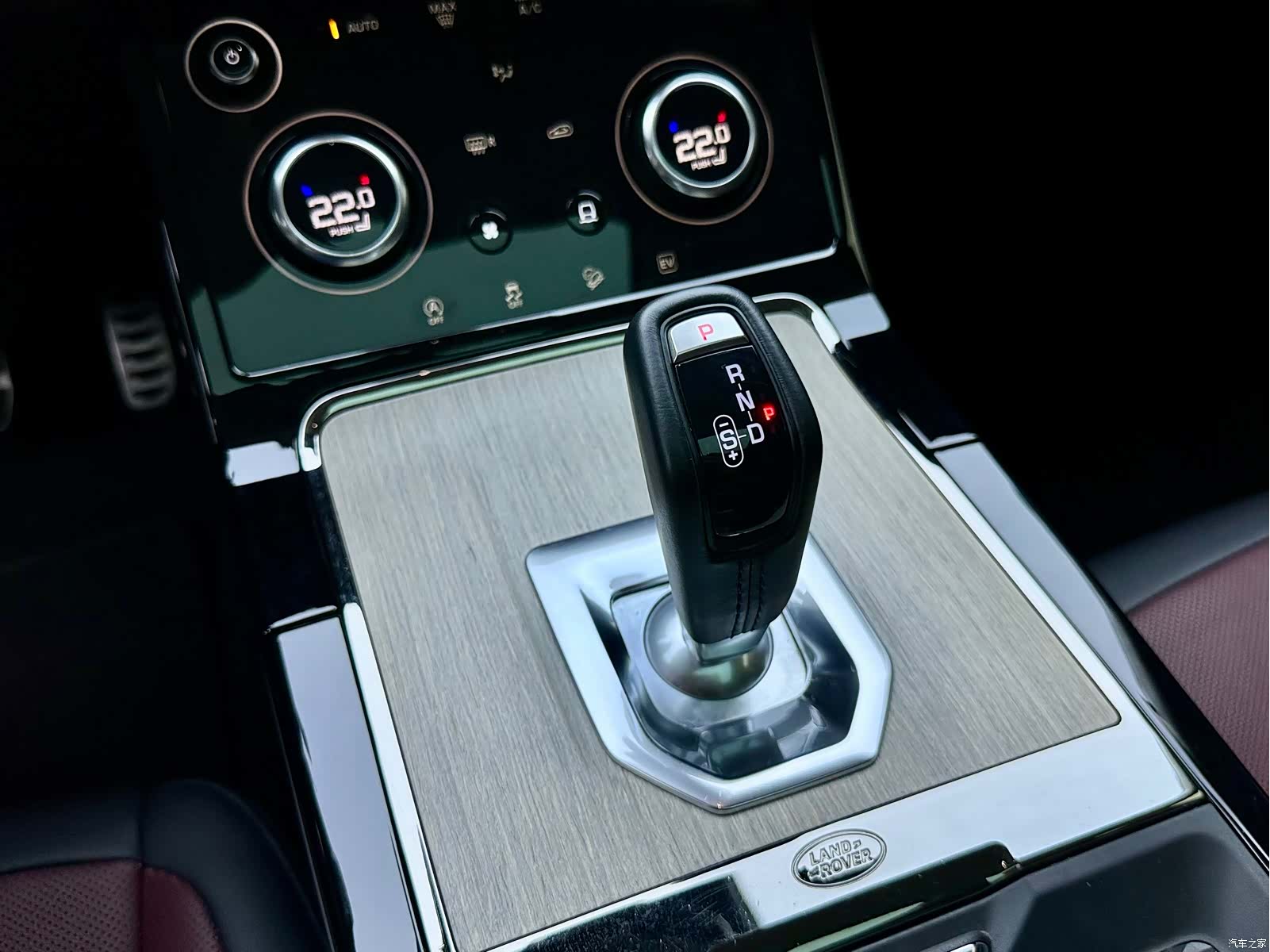 Land Rover Range Rover, 2023 15