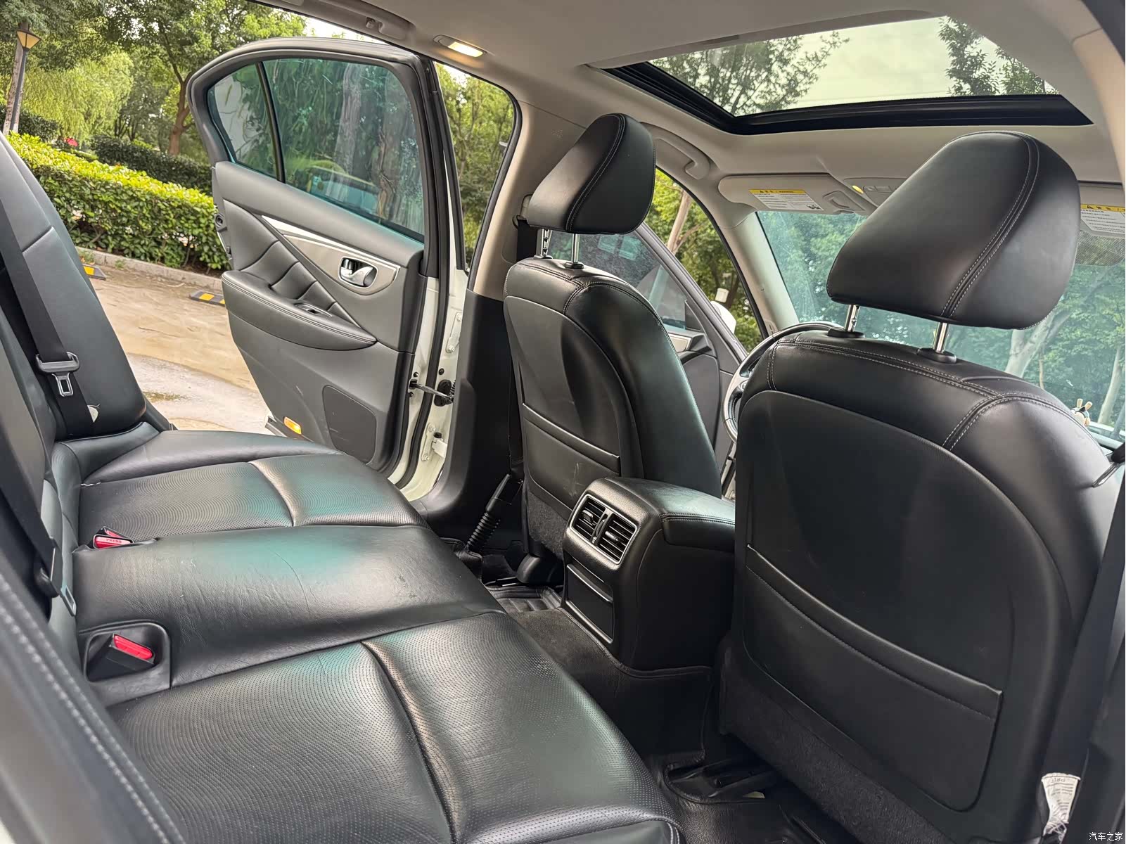 Infiniti Q50L, 2016 9