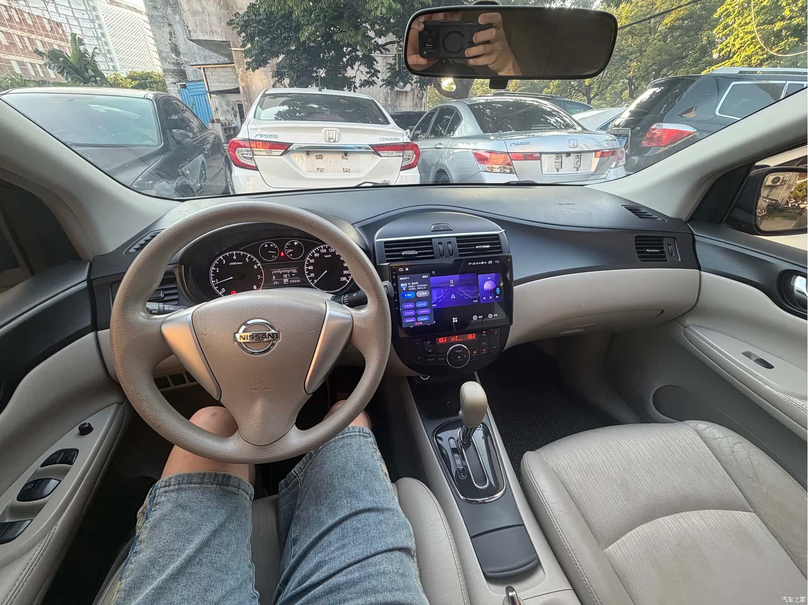 Nissan Tiida, 2012 9