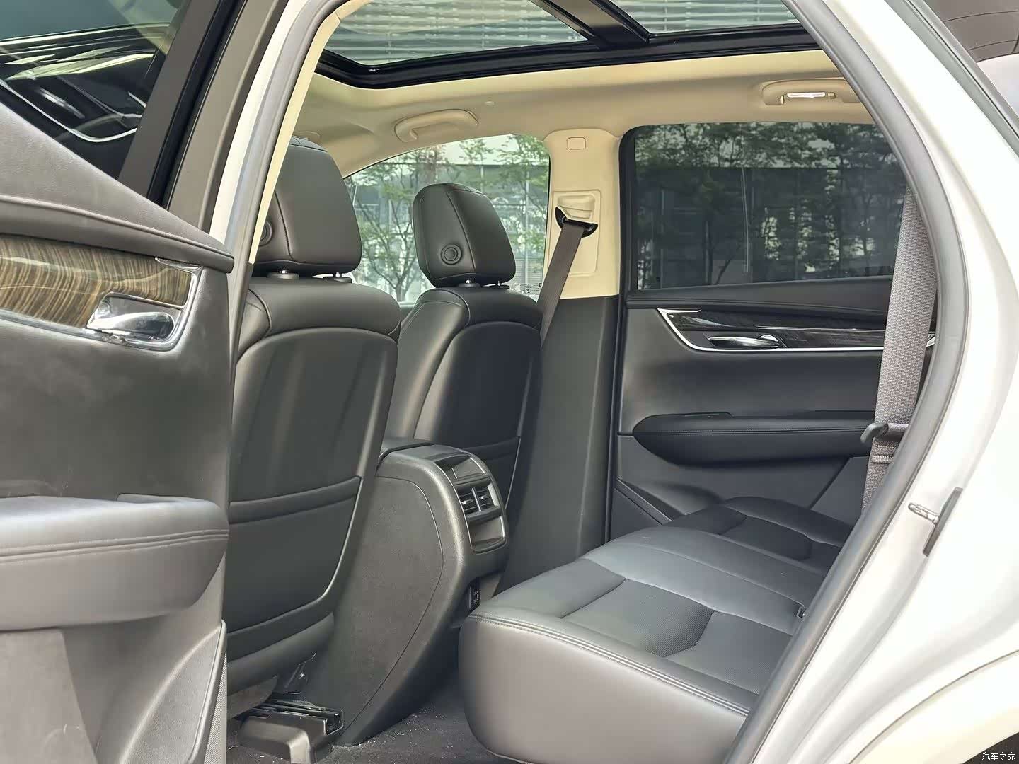 Cadillac XT5, 2019 11