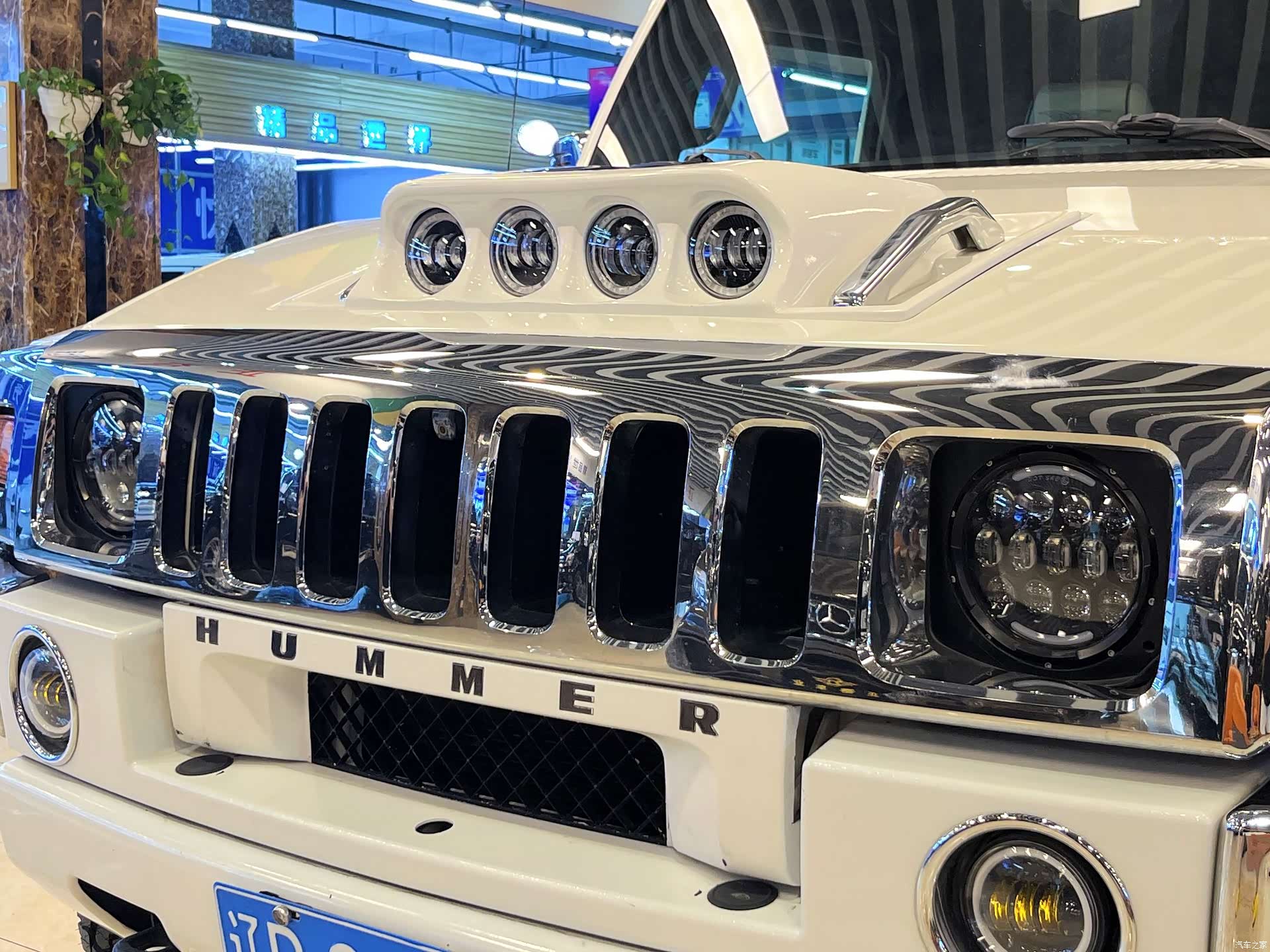 Hummer H2, 2016 11
