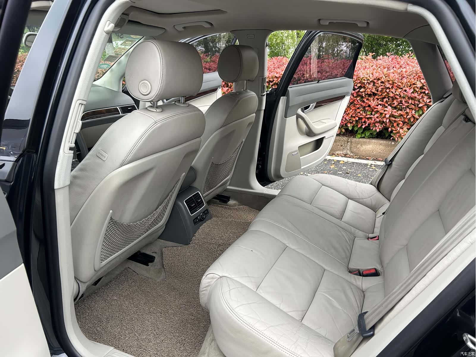 Audi A6L, 2009 8