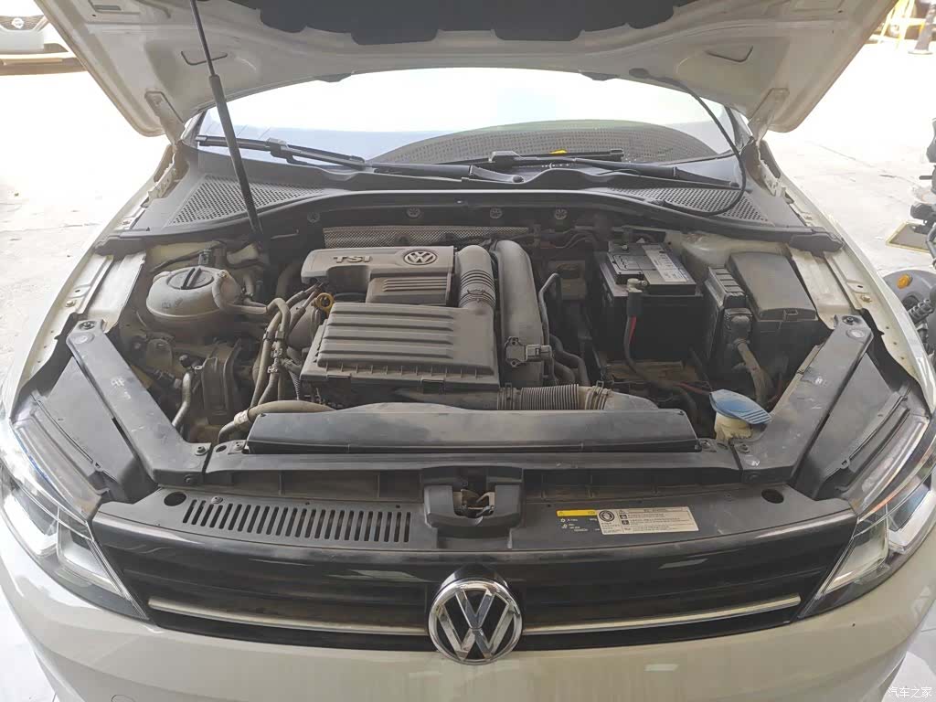 Volkswagen Lamando, 2016 16