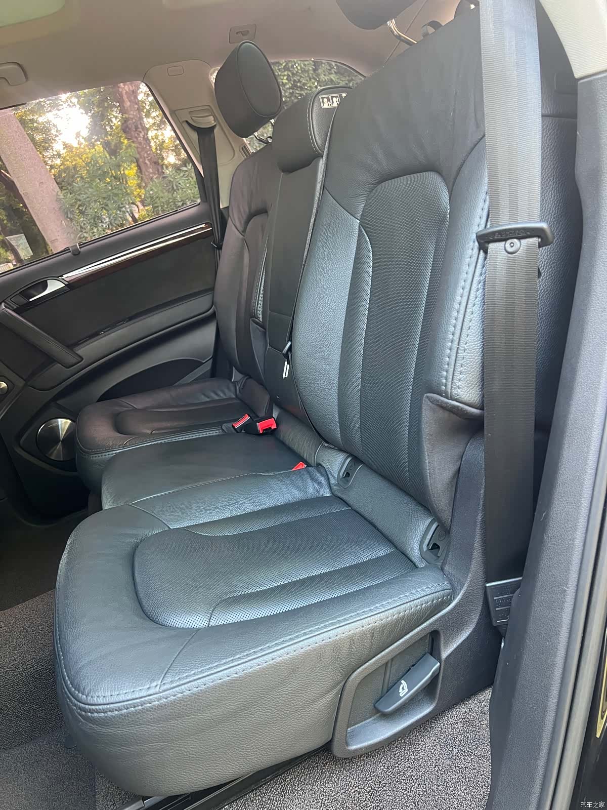 Audi Q7, 2011 9