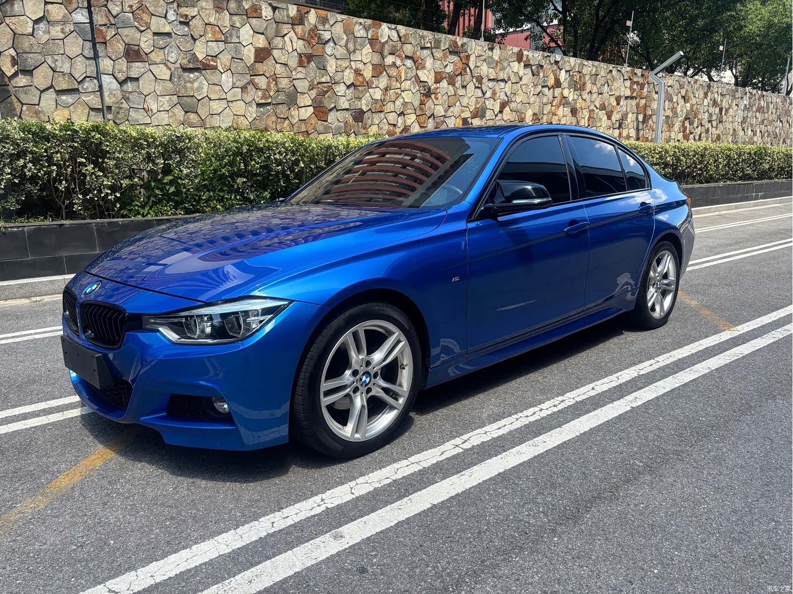 BMW 3 Series, 2019 1