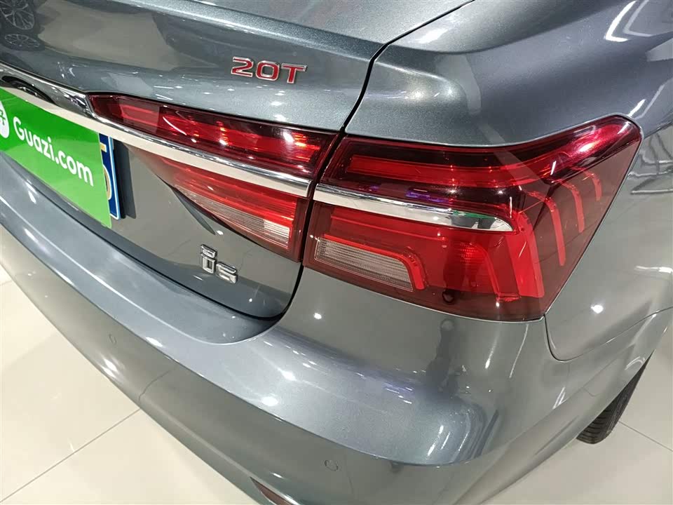 Roewe i6