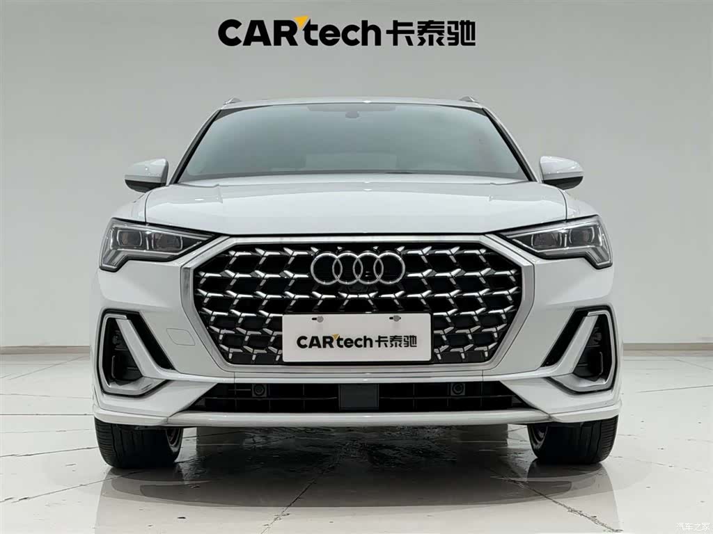 Audi Q3, 2023 3