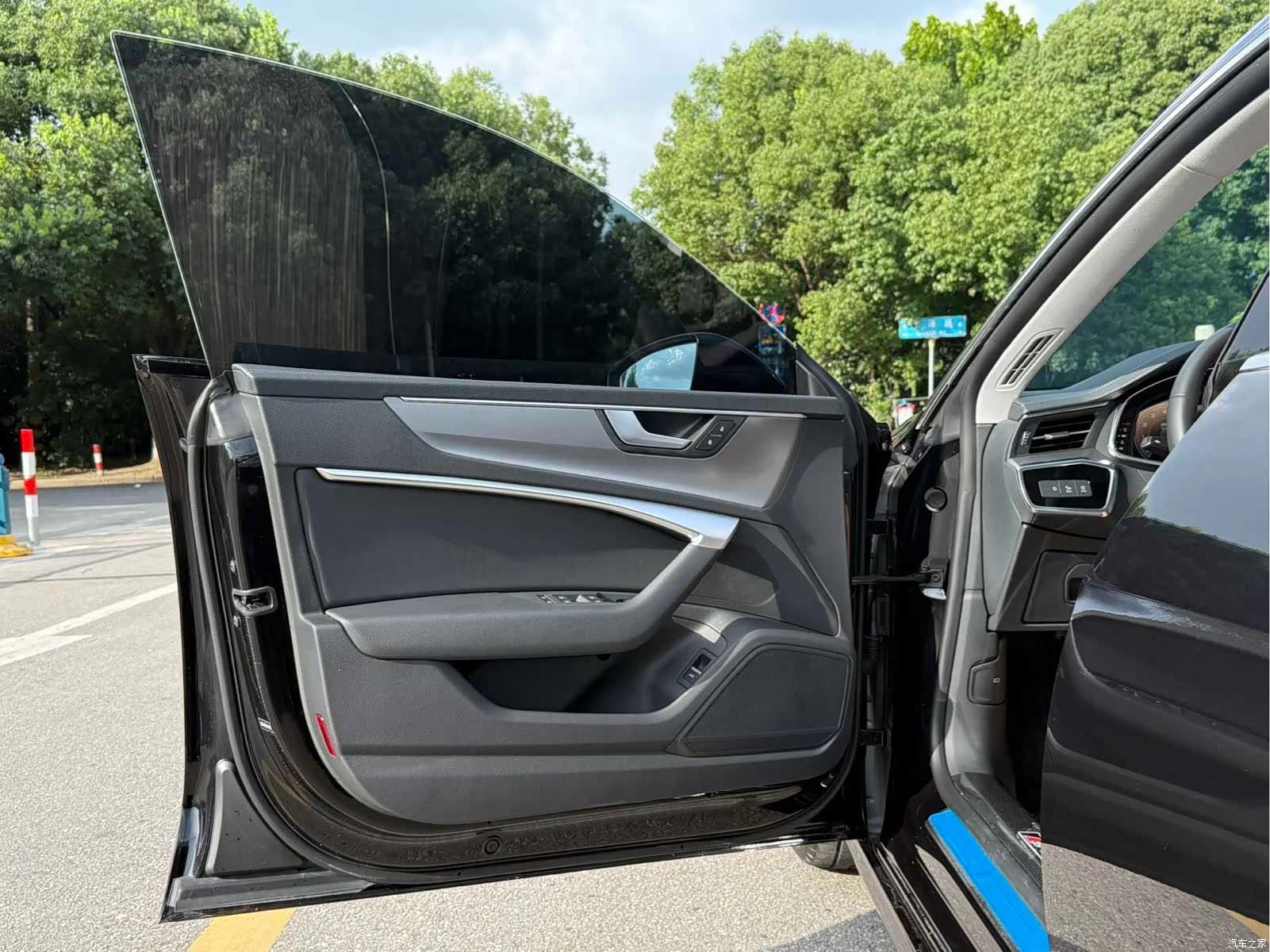 Audi A7L, 2023 16
