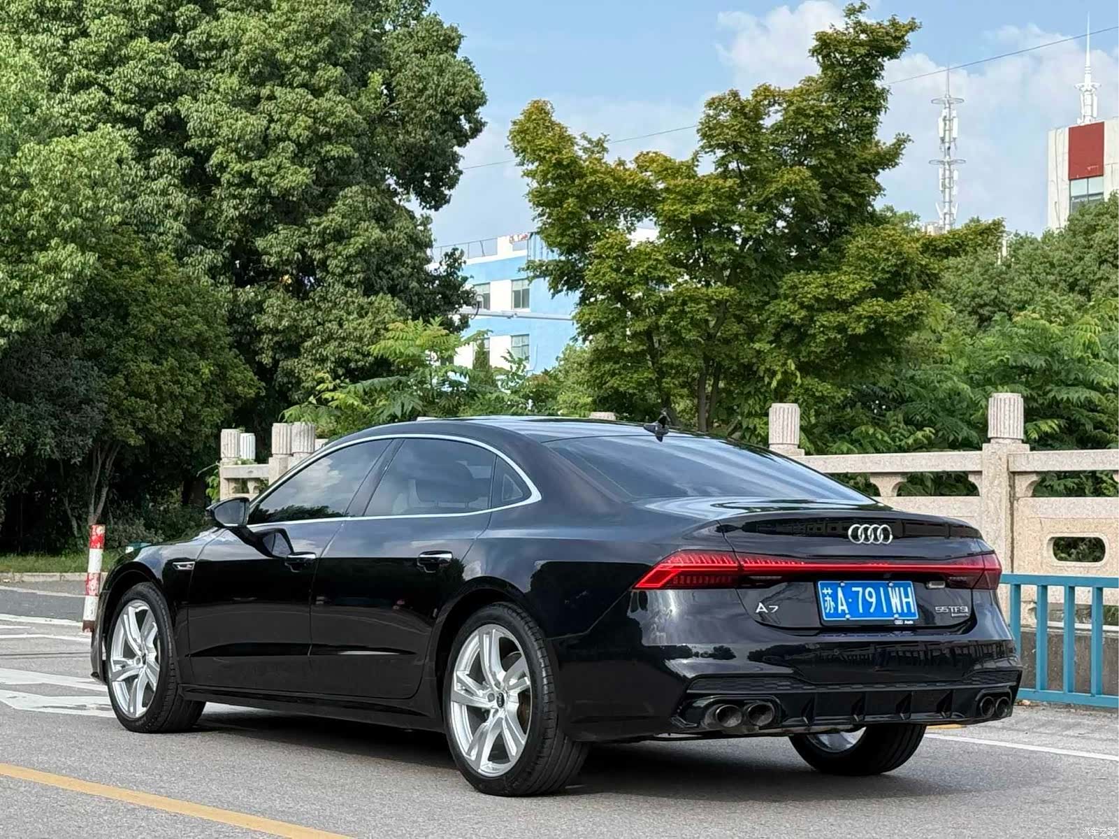 Audi A7L, 2023 4