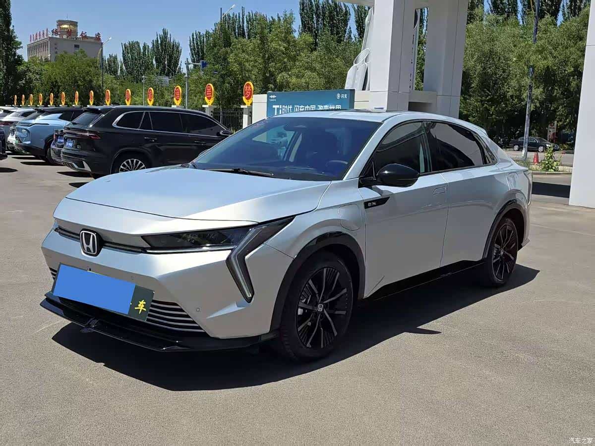 Honda NS2, 2025 1