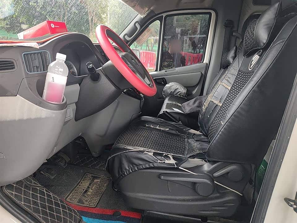 Foton Tuano Foton Tuano
