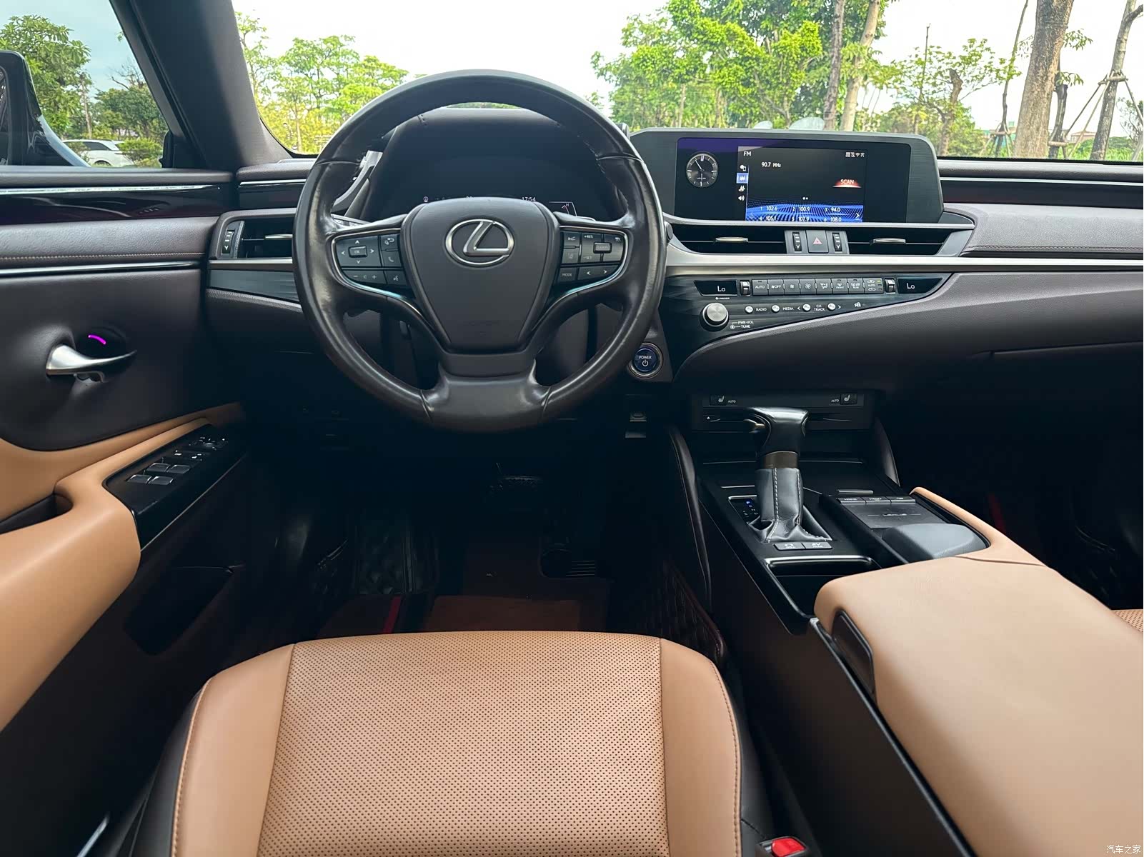 Lexus ES, 2020 6