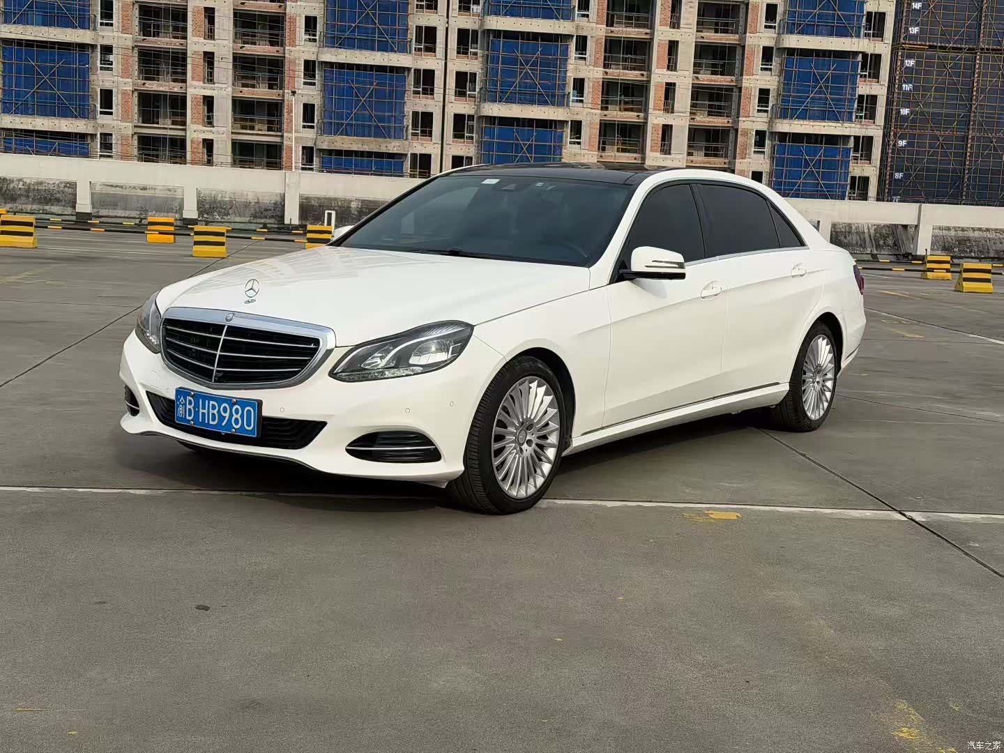 Mercedes-Benz E-Class, 2014 1