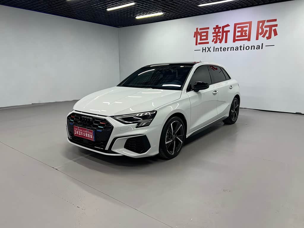 Audi A3 2023 Sportback 35 TFSI Fashion Sport