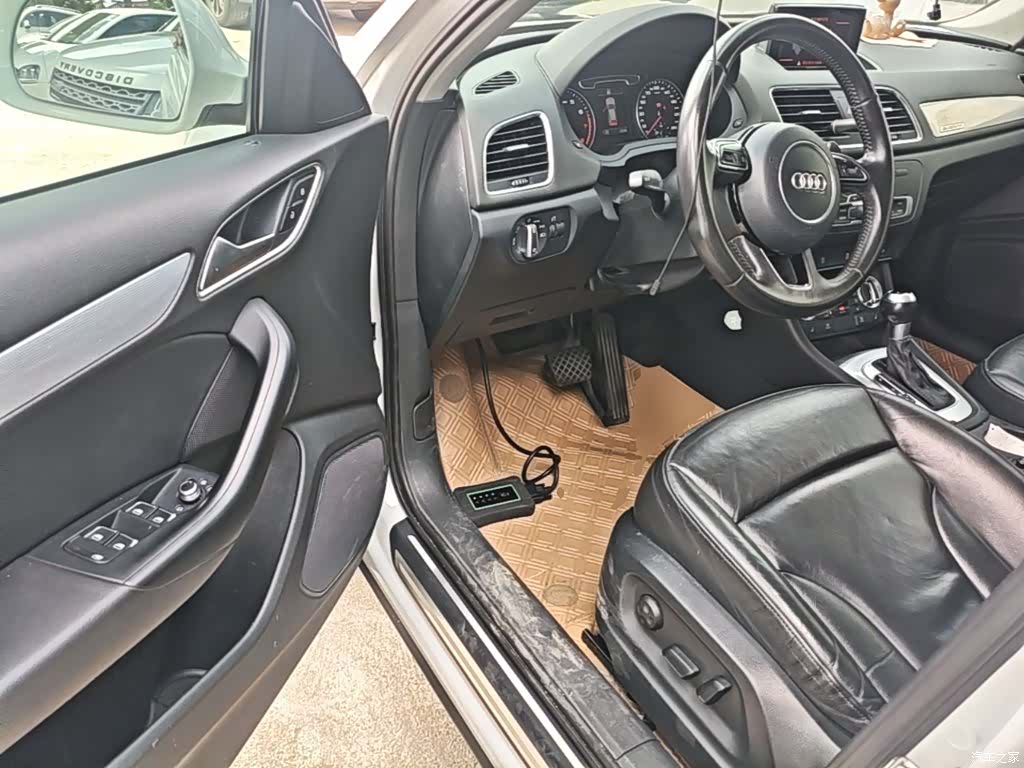 Audi Q3, 2015 16